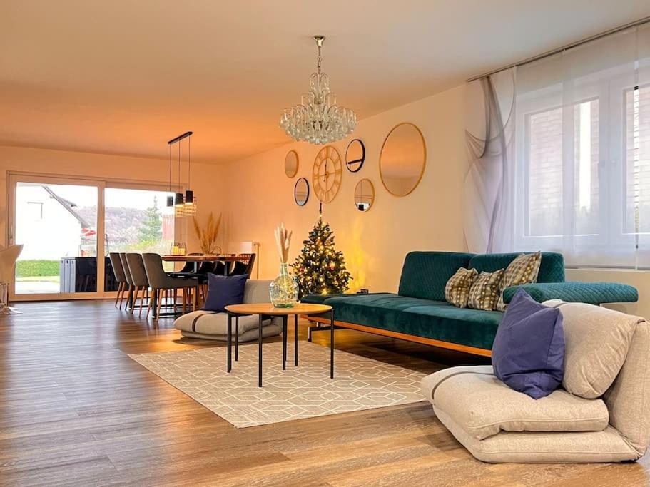 Apartment Moderne In Bei Koeln/bonn *